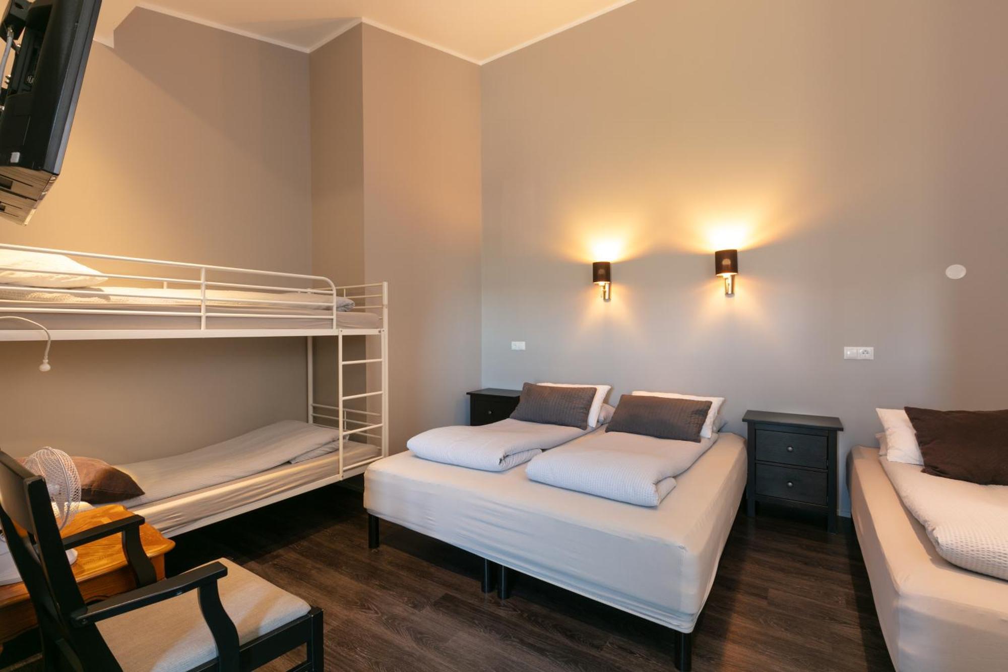 Karuna Guesthouse Saudarkrokur Ngoại thất bức ảnh