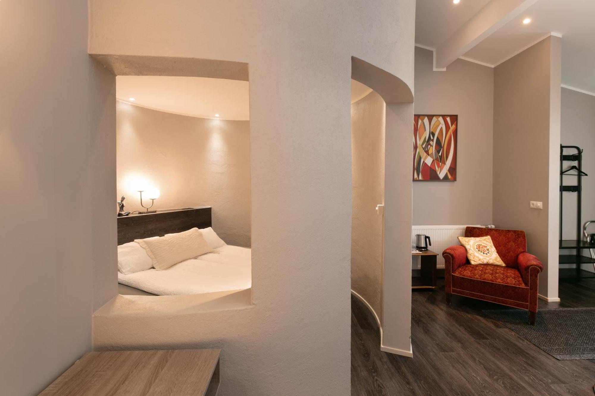 Karuna Guesthouse Saudarkrokur Ngoại thất bức ảnh