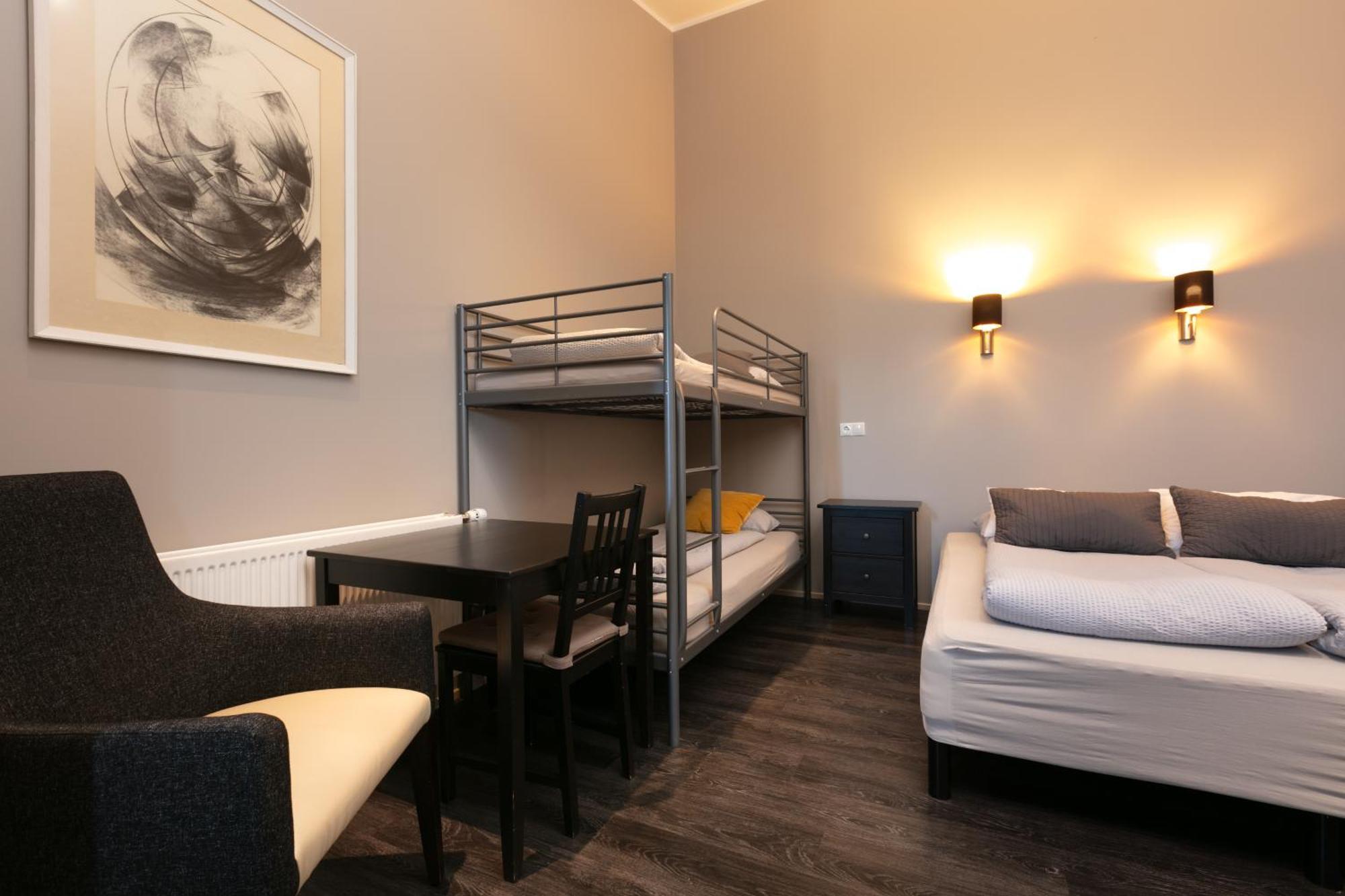 Karuna Guesthouse Saudarkrokur Ngoại thất bức ảnh