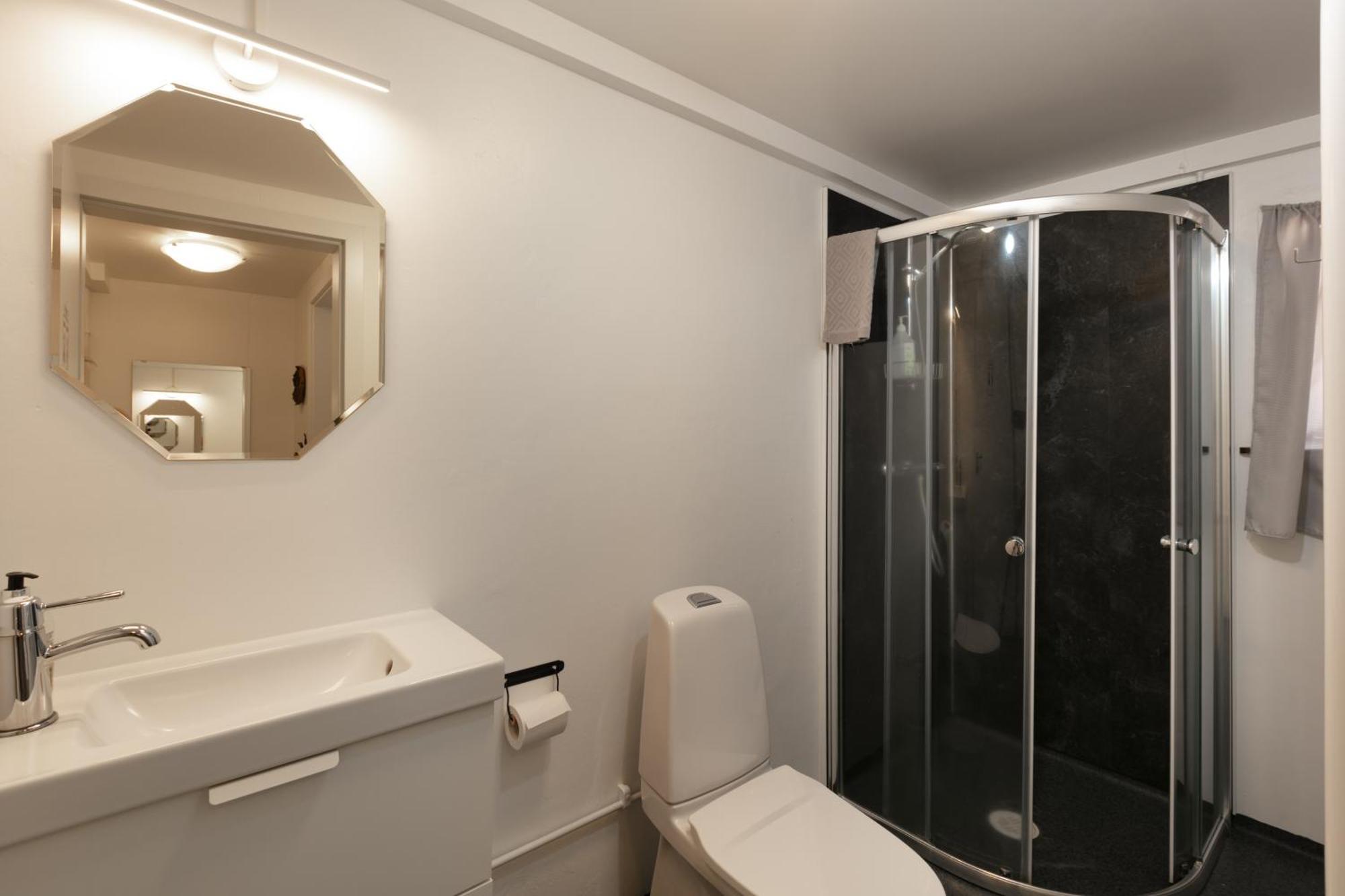 Karuna Guesthouse Saudarkrokur Ngoại thất bức ảnh